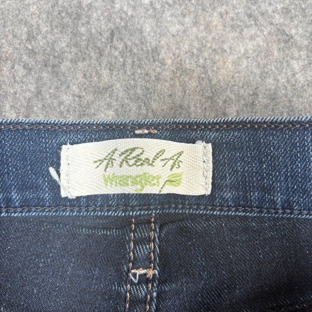 As Real As Wrangler Jeans Women's Size 8x30 Blue Medium Wash Denim Pants Casual - Picture 2 of 8